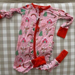 On Christmas We Wear Pink - Kiki +Lulu zippy pajamas